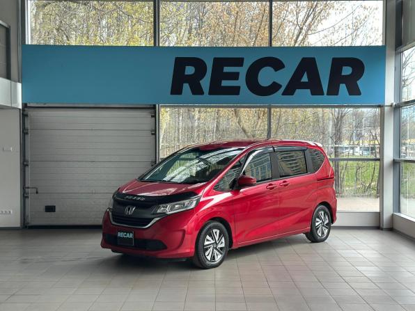 Honda Freed II с пробегом 2018 года, цена 1 610 000 рублей, 67117 км, компактвэн, Автокод Объявления