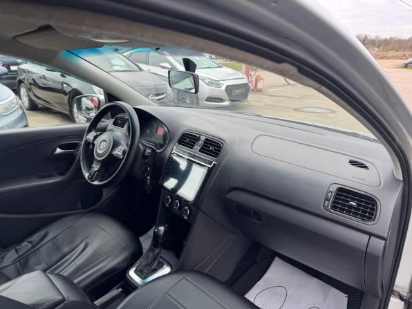 Volkswagen Polo V с пробегом 2013 года, цена 761 000 рублей, 160218 км, седан, Автокод Объявления