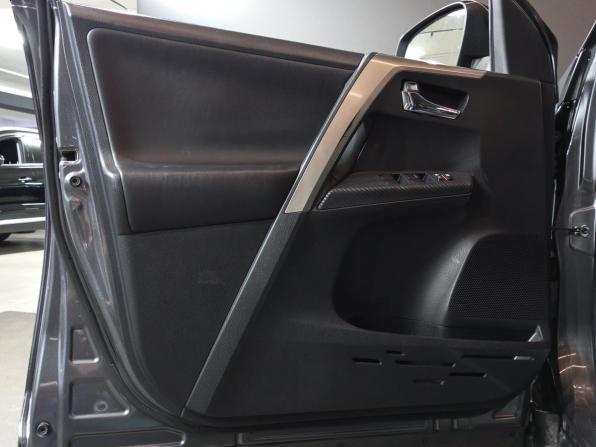 Toyota RAV4 IV (XA40) с пробегом 2014 года, цена 1 710 000 рублей, 243927 км, внедорожник, Автокод Объявления