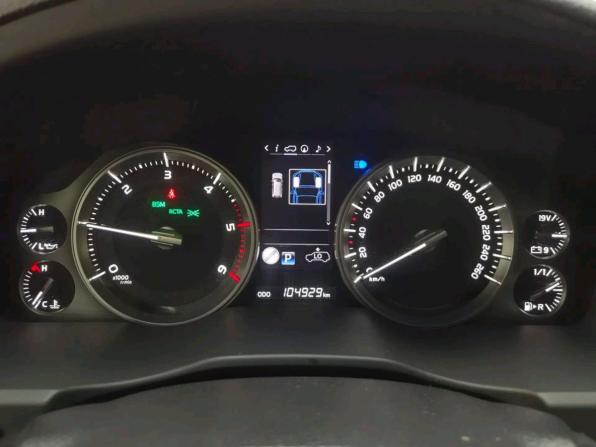 Toyota Land Cruiser 200 Series Рестайлинг 2 с пробегом 2017 года, цена 6 000 000 рублей, 104960 км, внедорожник, Автокод Объявления