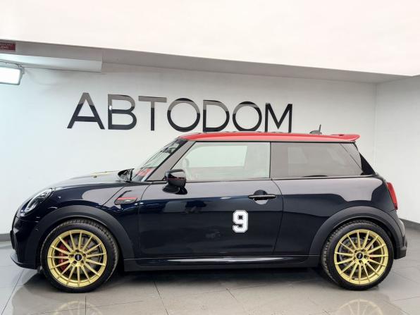 Mini Hatch III (F55/F56) Рестайлинг 2 с пробегом 2021 года, цена 3 849 000 рублей, 31823 км, хэтчбек, Автокод Объявления