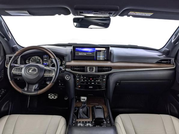 Lexus LX III Рестайлинг 2 с пробегом 2018 года, цена 9 990 000 рублей, 59664 км, внедорожник, Автокод Объявления