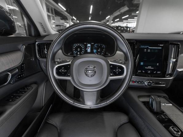 Volvo V90 Cross Country I Рестайлинг с пробегом 2020 года, цена 4 700 000 рублей, 140692 км, универсал, Автокод Объявления
