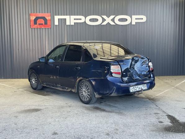 Lada (ВАЗ) Granta I с пробегом 2012 года, цена 88 000 рублей, 220000 км, седан, Автокод Объявления