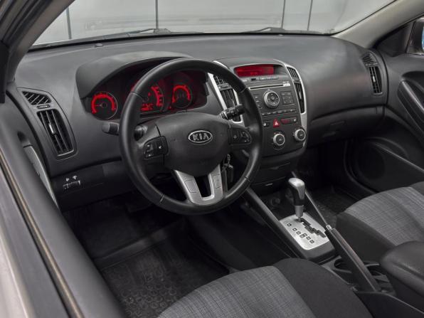 Kia Ceed I с пробегом 2010 года, цена 750 000 рублей, 198661 км, хэтчбек, Автокод Объявления