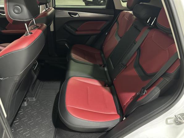 Haval Jolion I Рестайлинг с пробегом 2024 года, цена 2 144 000 рублей, 25923 км, внедорожник, Автокод Объявления