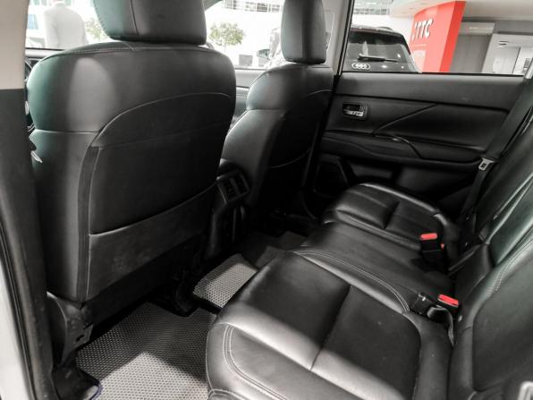 Mitsubishi Outlander III Рестайлинг 3 с пробегом 2021 года, цена 2 450 000 рублей, 143387 км, внедорожник, Автокод Объявления