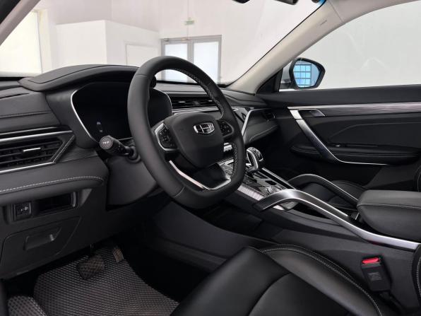 Geely Atlas Pro с пробегом 2024 года, цена 2 450 000 рублей, 23512 км, внедорожник, Автокод Объявления