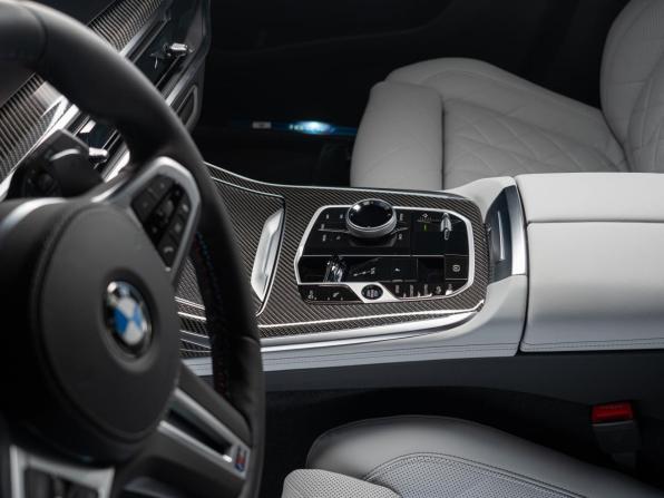 Новый BMW X7 I (G07) Рестайлинг 2026 года, цена 22 990 000 рублей, внедорожник, Автокод Объявления