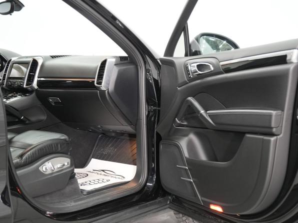 Porsche Cayenne II (958) с пробегом 2011 года, цена 2 850 000 рублей, 165500 км, внедорожник, Автокод Объявления