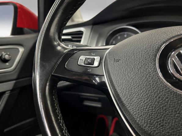 Volkswagen Golf VII с пробегом 2014 года, цена 1 279 000 рублей, 119000 км, хэтчбек, Автокод Объявления