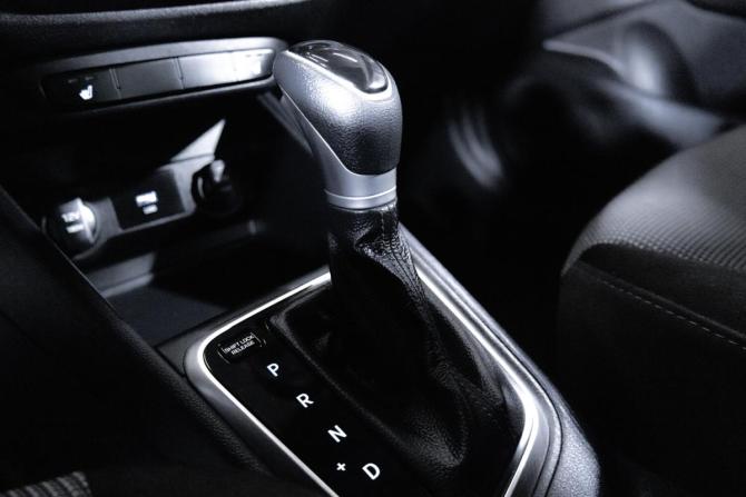 Hyundai Solaris II Рестайлинг с пробегом 2020 года, цена 1 370 000 рублей, 75609 км, седан, Автокод Объявления