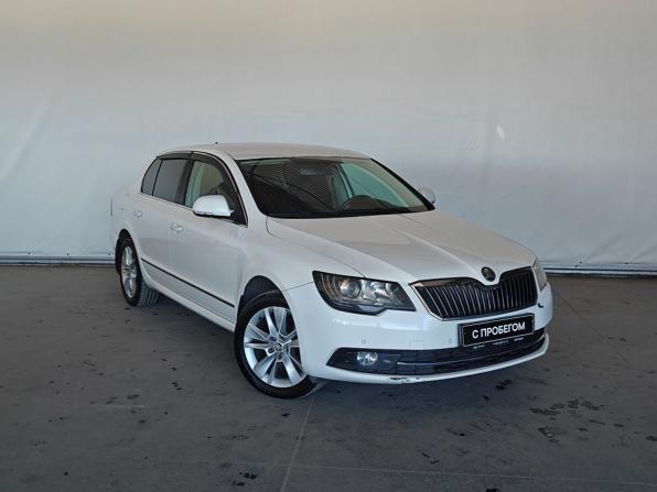 Skoda Superb II Рестайлинг с пробегом 2013 года, цена 1 100 000 рублей, 211140 км, лифтбек, Автокод Объявления
