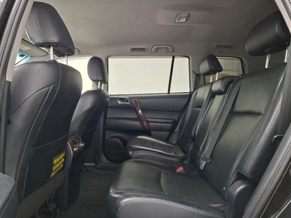 Toyota Highlander II (XU40) Рестайлинг с пробегом 2012 года, цена 1 629 000 рублей, 266000 км, внедорожник, Автокод Объявления