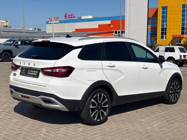 Lada (ВАЗ) Vesta I Рестайлинг (NG) с пробегом 2024 года, цена 1 350 000 рублей, 56738 км, универсал, Автокод Объявления
