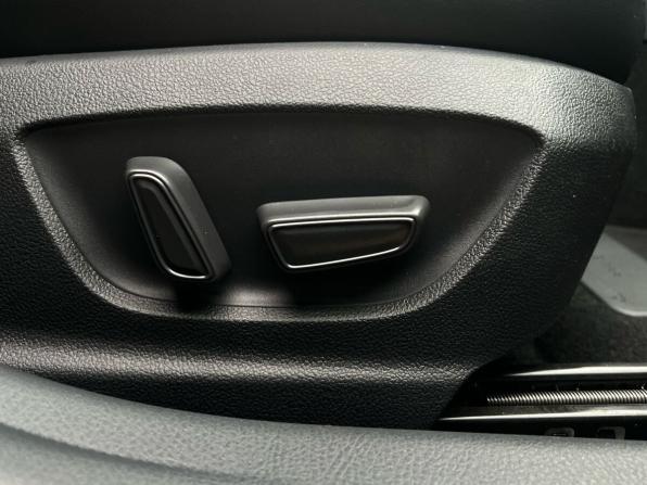 Toyota Camry VIII (XV70) Рестайлинг с пробегом 2022 года, цена 2 670 000 рублей, 66115 км, седан, Автокод Объявления
