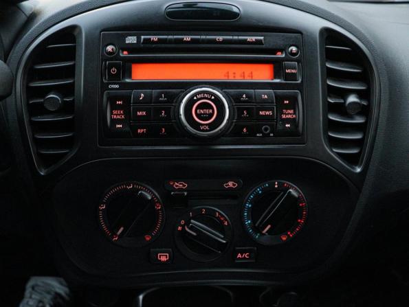 Nissan Juke I с пробегом 2013 года, цена 990 000 рублей, 134314 км, внедорожник, Автокод Объявления