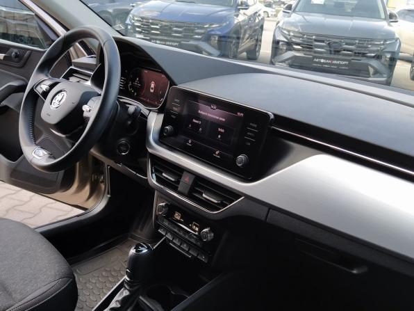 Skoda Rapid II с пробегом 2022 года, цена 2 180 000 рублей, 16500 км, лифтбек, Автокод Объявления