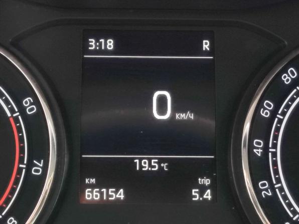 Skoda Rapid II с пробегом 2021 года, цена 1 711 500 рублей, 66153 км, лифтбек, Автокод Объявления