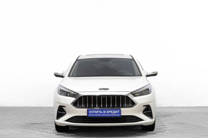 JAC J7 I с пробегом 2023 года, цена 1 699 000 рублей, 105000 км, лифтбек, Автокод Объявления