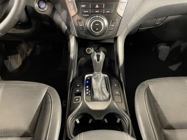 Hyundai Santa Fe III с пробегом 2013 года, цена 1 590 000 рублей, 133640 км, внедорожник, Автокод Объявления