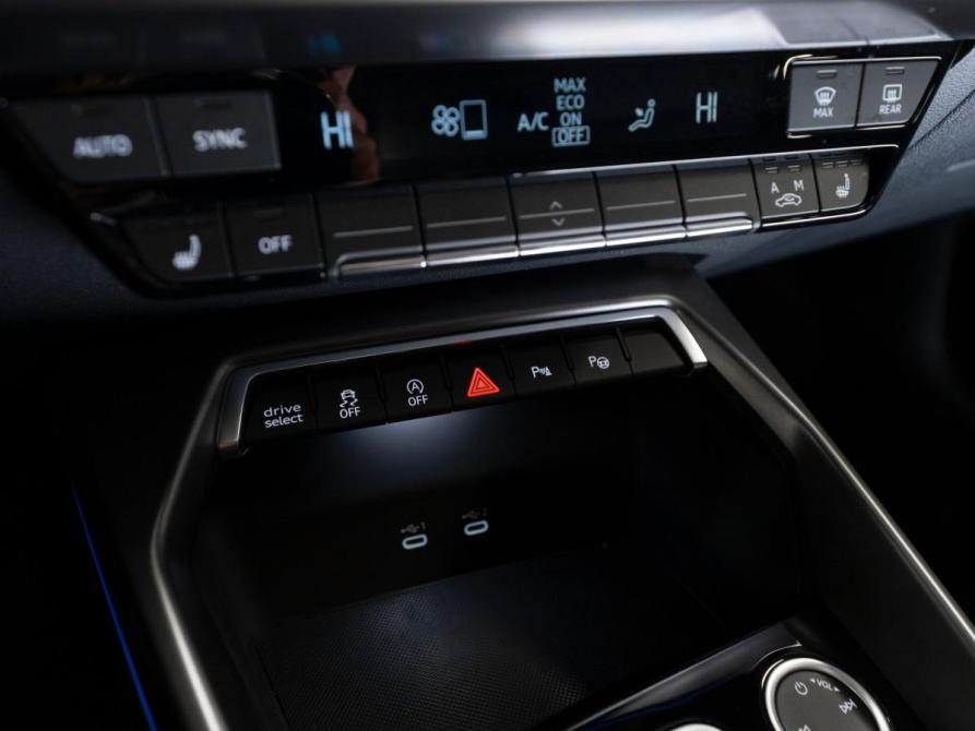 Audi A3 IV (8Y) Рестайлинг Москва  - изображение 17