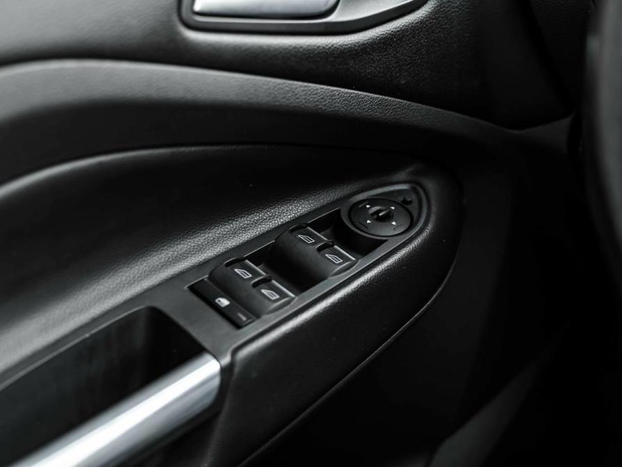 Ford Kuga II Санкт-Петербург  - изображение 9