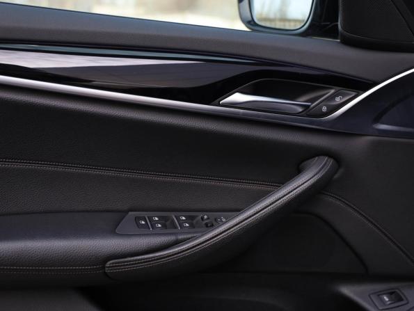 BMW 5 серии VII (G30/G31/G38) с пробегом 2018 года, цена 3 149 000 рублей, 142267 км, седан, Автокод Объявления