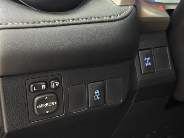 Toyota RAV4 IV (XA40) с пробегом 2014 года, цена 1 600 000 рублей, 230270 км, внедорожник, Автокод Объявления