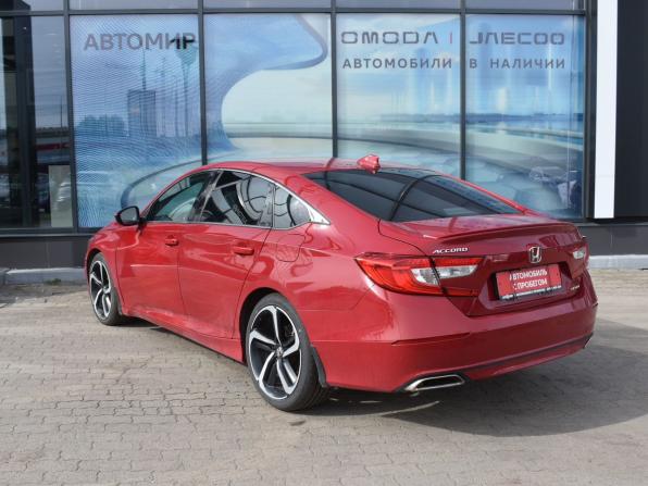 Honda Accord X с пробегом 2020 года, цена 1 807 000 рублей, 132827 км, седан, Автокод Объявления