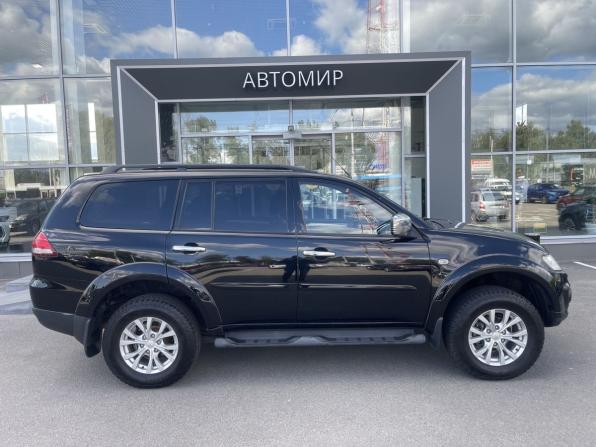 Mitsubishi Pajero Sport II Рестайлинг с пробегом 2014 года, цена 1 850 000 рублей, 215409 км, внедорожник, Автокод Объявления