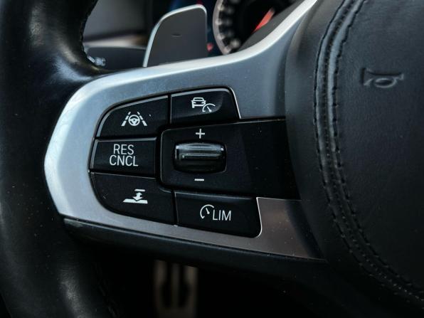 BMW 5 серии VII (G30/G31/G38) с пробегом 2019 года, цена 3 990 000 рублей, 98059 км, седан, Автокод Объявления