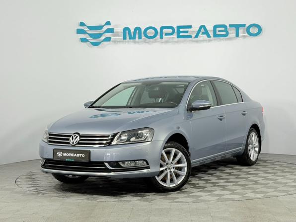Volkswagen Passat B7 с пробегом 2011 года, цена 1 150 000 рублей, 269231 км, седан, Автокод Объявления