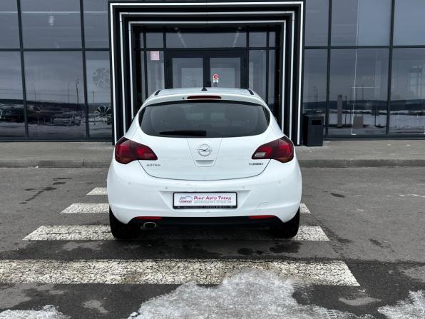 Opel Astra J с пробегом 2012 года, цена 597 000 рублей, 160500 км, хэтчбек, Автокод Объявления
