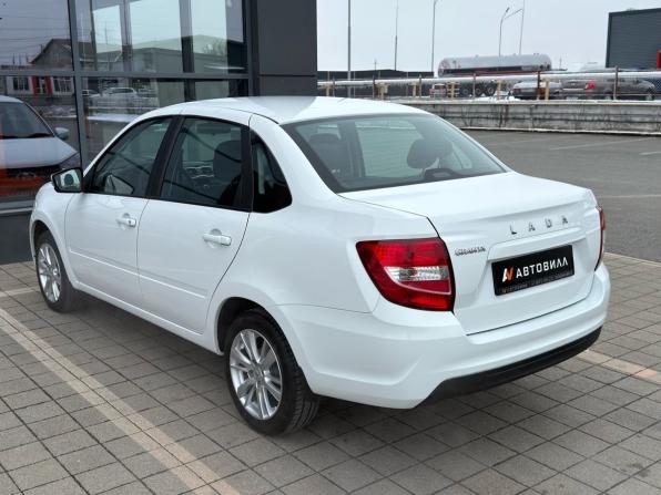 Lada (ВАЗ) Granta I Рестайлинг с пробегом 2024 года, цена 1 070 000 рублей, 18198 км, седан, Автокод Объявления