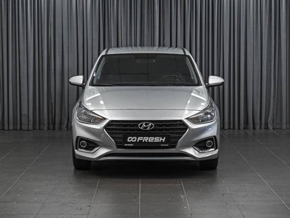 Hyundai Solaris II с пробегом 2018 года, цена 1 250 111 рублей, 268385 км, седан, Автокод Объявления