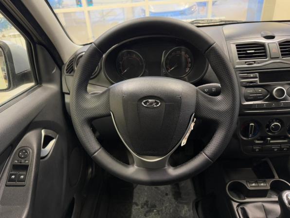 Lada (ВАЗ) Granta I Рестайлинг с пробегом 2019 года, цена 699 000 рублей, 55000 км, седан, Автокод Объявления