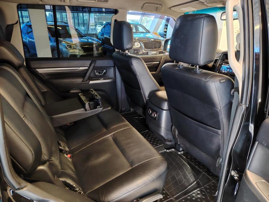 Mitsubishi Pajero IV Рестайлинг 1 Санкт-Петербург  - изображение 9