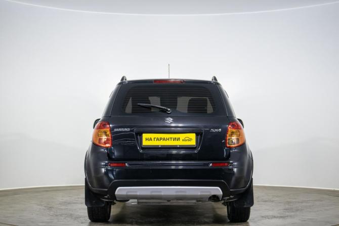 Suzuki SX4 I (Classic) Рестайлинг с пробегом 2013 года, цена 899 000 рублей, 153861 км, хэтчбек, Автокод Объявления