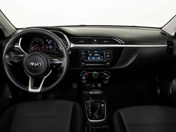 Kia Rio IV Рестайлинг с пробегом 2021 года, цена 1 740 000 рублей, 75000 км, седан, Автокод Объявления