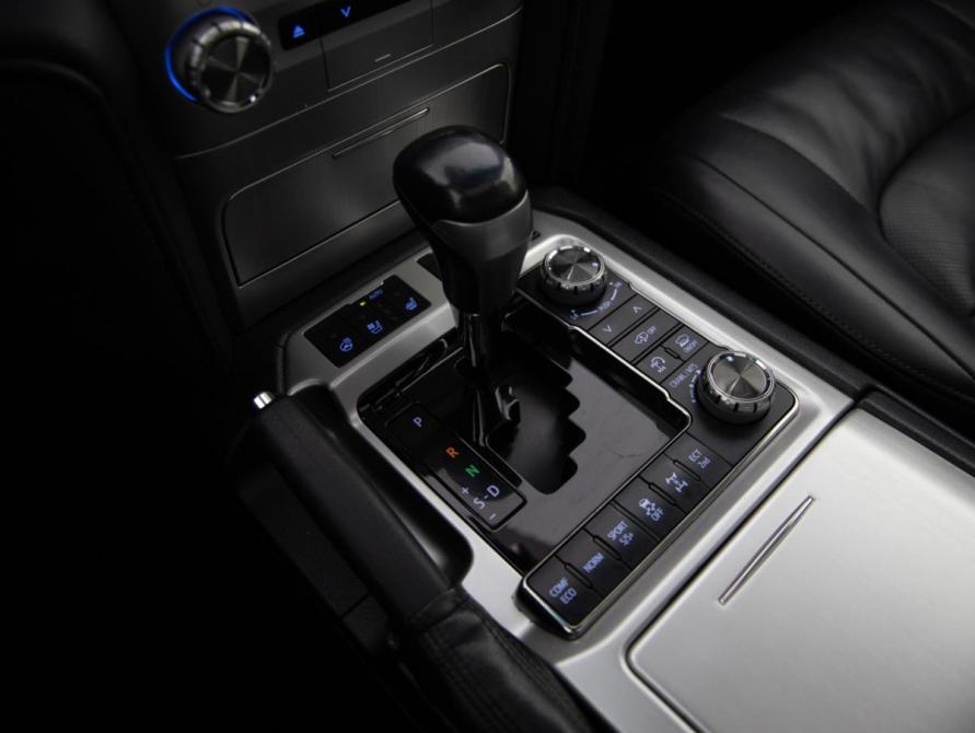 Toyota Land Cruiser 200 Series Рестайлинг 2 Санкт-Петербург  - изображение 15