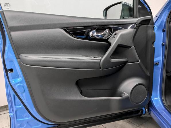 Nissan Qashqai II Рестайлинг с пробегом 2021 года, цена 2 425 000 рублей, 70573 км, внедорожник, Автокод Объявления