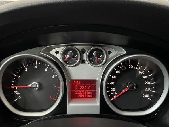 Ford Focus II Рестайлинг с пробегом 2011 года, цена 695 000 рублей, 113715 км, седан, Автокод Объявления