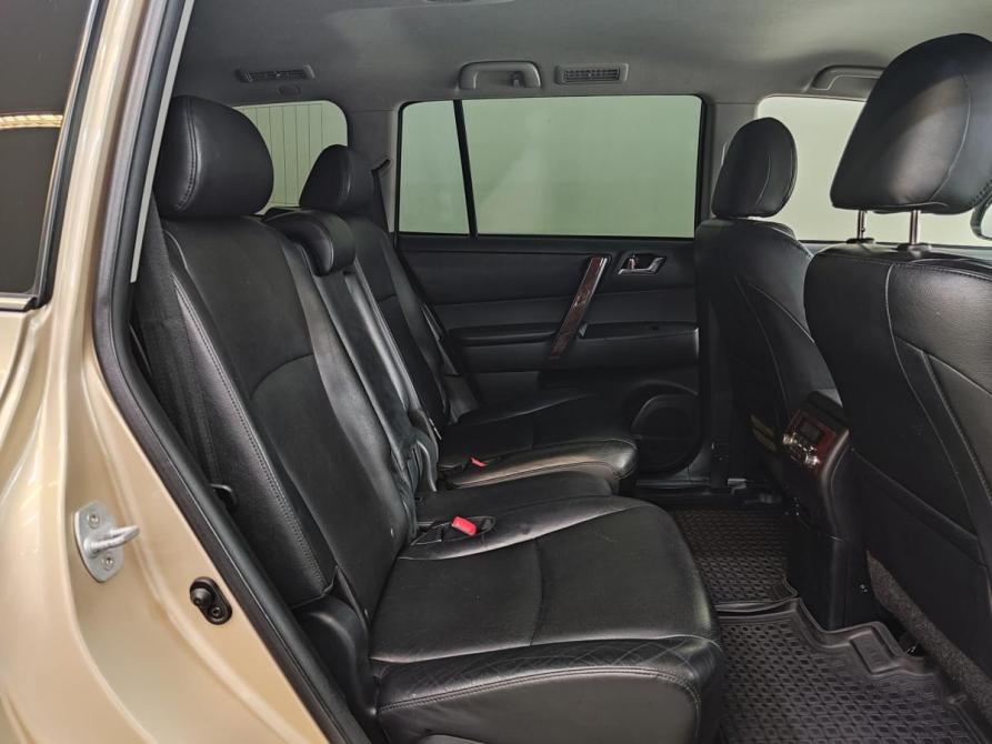 Toyota Highlander II (XU40) Рестайлинг Барнаул  - изображение 18