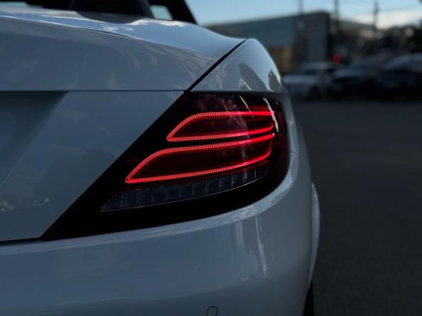 Mercedes-Benz SLC I (R172) с пробегом 2017 года, цена 5 550 000 рублей, 15841 км, родстер, Автокод Объявления