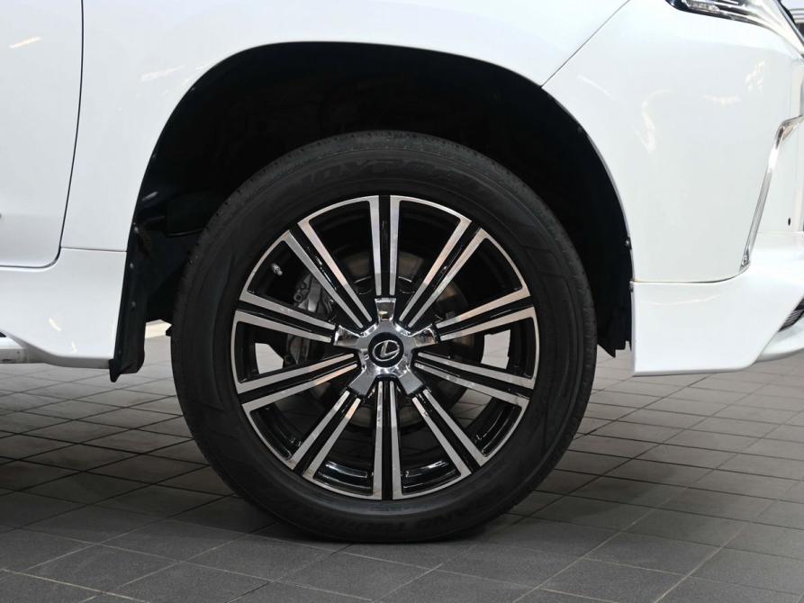 Lexus LX III Рестайлинг 2 Ростов-на-Дону  - изображение 9