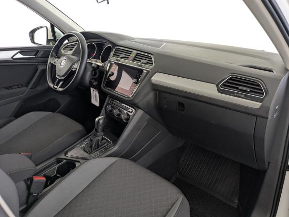 Volkswagen Tiguan II с пробегом 2020 года, цена 2 180 000 рублей, 111666 км, внедорожник, Автокод Объявления