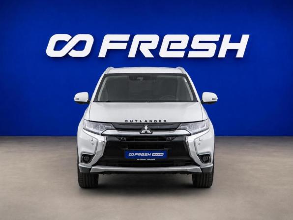 Mitsubishi Outlander III Рестайлинг 2 с пробегом 2017 года, цена 1 999 077 рублей, 243640 км, внедорожник, Автокод Объявления