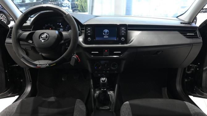 Skoda Rapid II с пробегом 2021 года, цена 1 550 000 рублей, 113576 км, лифтбек, Автокод Объявления