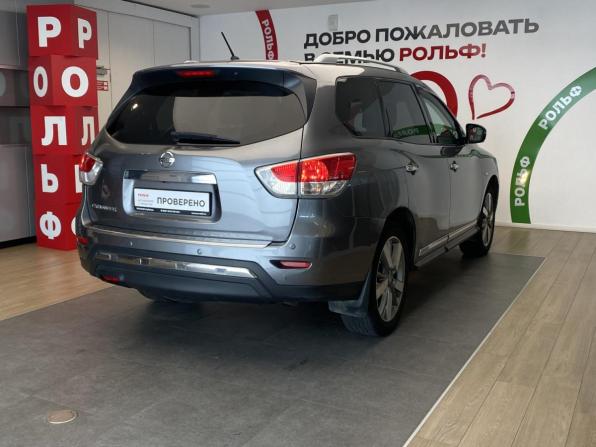 Nissan Pathfinder IV с пробегом 2016 года, цена 1 650 000 рублей, 111335 км, внедорожник, Автокод Объявления